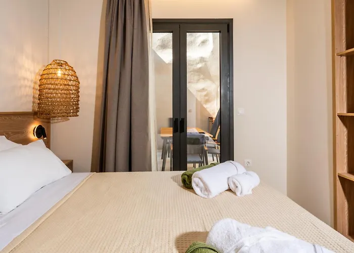 Zenia Living Luxury In Old