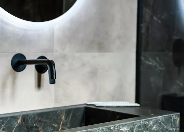 Zenia Living Luxury In Old