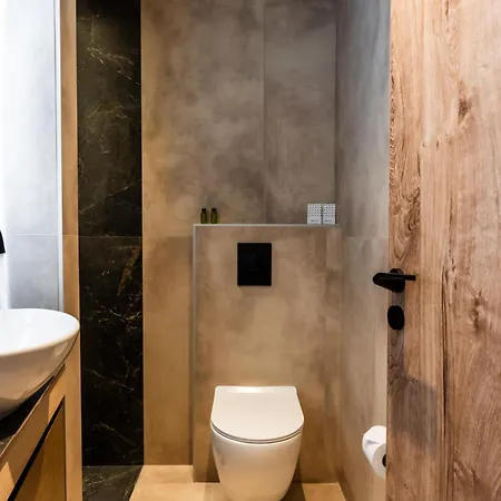 Zenia Living Luxury In Old Limenas Chersonisou