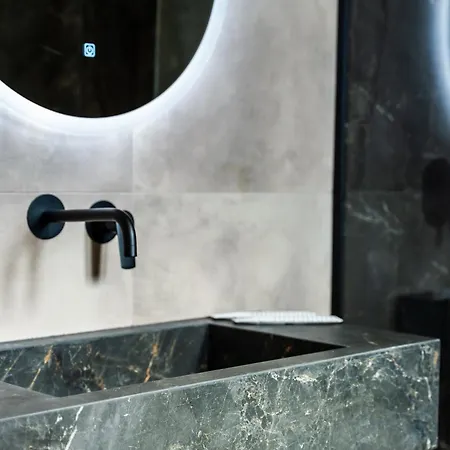 Zenia Living Luxury In Old