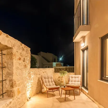Zenia Living Luxury In Old * 헐소니소스