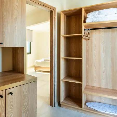 Zenia Living Luxury In Old 빌라 헐소니소스
