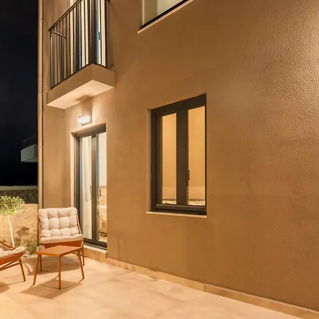 Zenia Living Luxury In Old 빌라 헐소니소스
