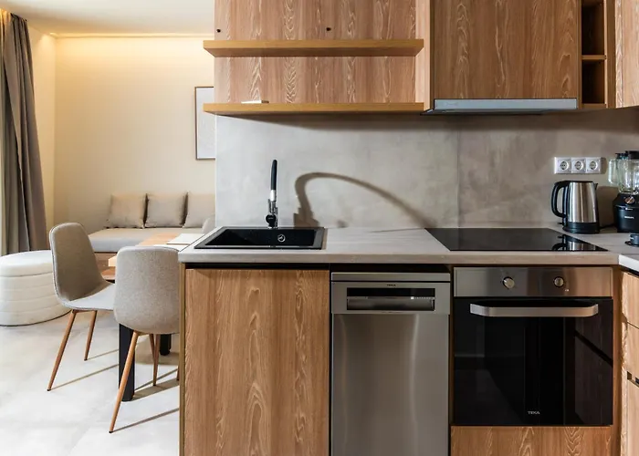 Zenia Living Luxury In Old Χερσόνησος